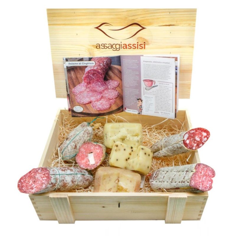 Panier de cadeaux Produits typiques Ombrie Pâques Noël