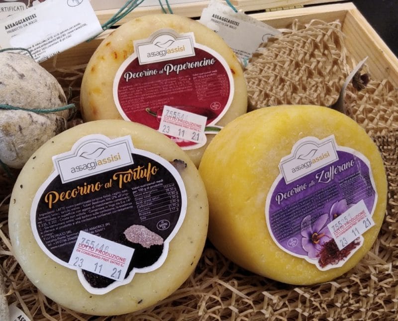 PICCOLINI FORMAGGIO Pecorino Umbro Aromatizzato Speziato